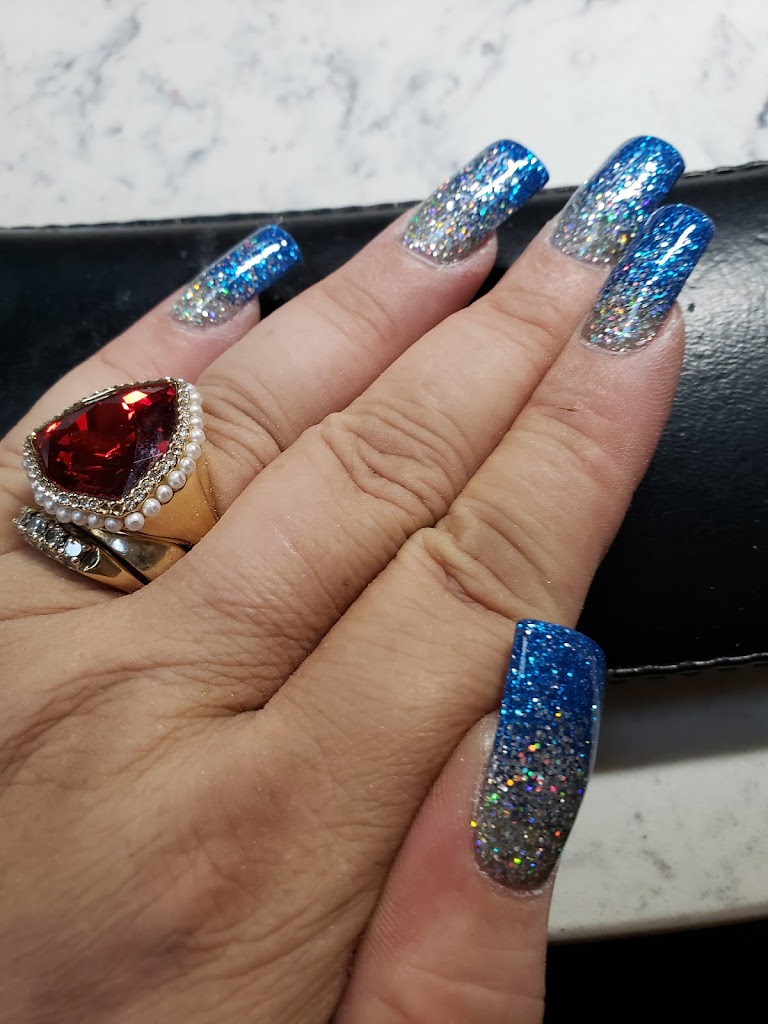 Lee Nails Salon 33470