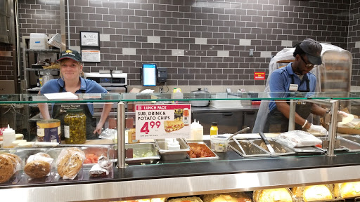 Grocery Store «Harris Teeter», reviews and photos, 3501 Oleander Dr, Wilmington, NC 28403, USA