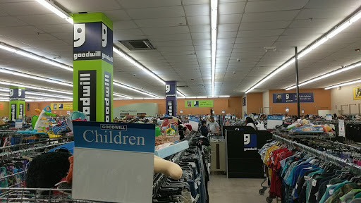 Thrift Store «Goodwill», reviews and photos