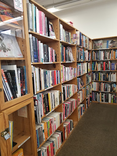 Book Store «Half Price Books», reviews and photos, 7898 Dublin Blvd, Dublin, CA 94568, USA