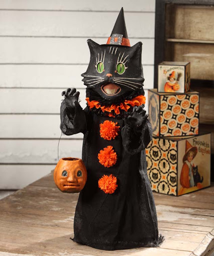 Vintage Clothing Store «Thirteen Vintage», reviews and photos, 115 S Main St, New Hope, PA 18938, USA