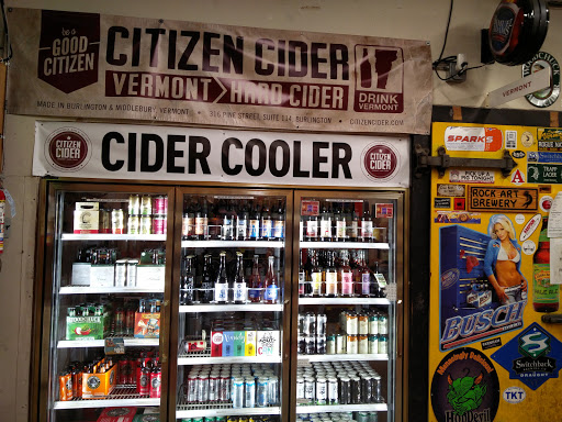 Liquor Store «Beverage Warehouse», reviews and photos, 1 East St, Winooski, VT 05404, USA