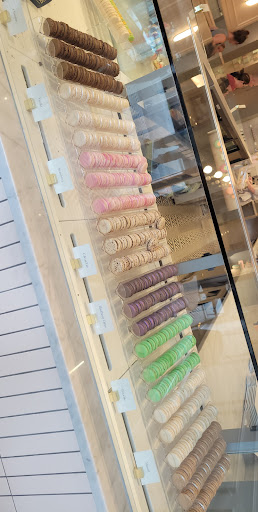 Dessert Shop «Sucré», reviews and photos, 3025 Magazine St, New Orleans, LA 70115, USA