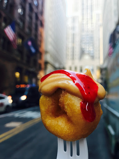 Donut Shop «Beavers Donuts», reviews and photos, 131 N Clinton St, Chicago, IL 60661, USA