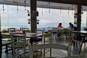 Ocean Basket Muizenberg image