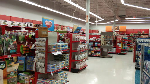 Pet Supply Store «Petco Animal Supplies», reviews and photos, 125 Lincoln Hwy, Exton, PA 19341, USA