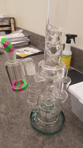 Tobacco Shop «The Bomb Head Shop», reviews and photos, 4815 E Colfax Ave, Denver, CO 80220, USA