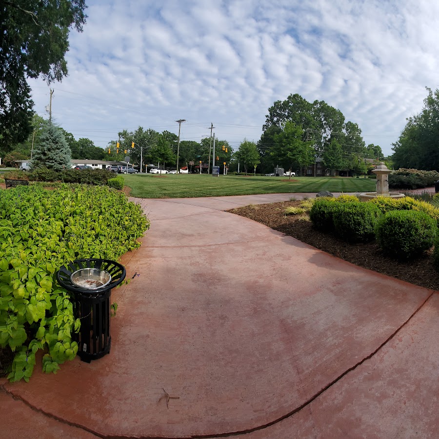 Historic Downtown Monroe Gateway Park