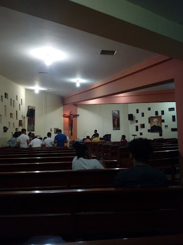 Parroquia San Cristobal - Iglesia