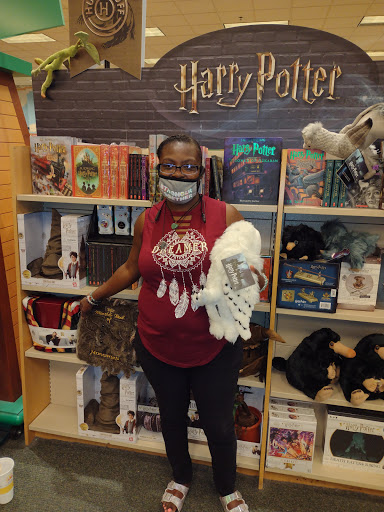 Book Store «Barnes & Noble», reviews and photos, 5400 New Hope Commons, Durham, NC 27707, USA