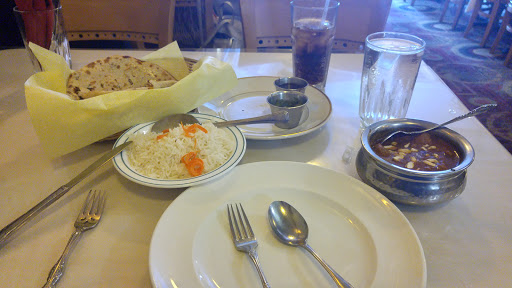 Indian Restaurant «Taj Mahal Indian Restaurant & Bar», reviews and photos, 10455 N Central Expy #120, Dallas, TX 75231, USA