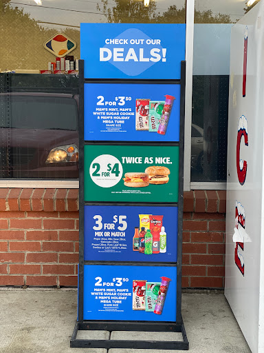 Convenience Store «Quik Stop», reviews and photos, 1510 E Washington St, Petaluma, CA 94954, USA