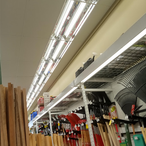 Hardware Store «Ace Hardware South Asheville», reviews and photos, 1888 Hendersonville Rd, Asheville, NC 28803, USA