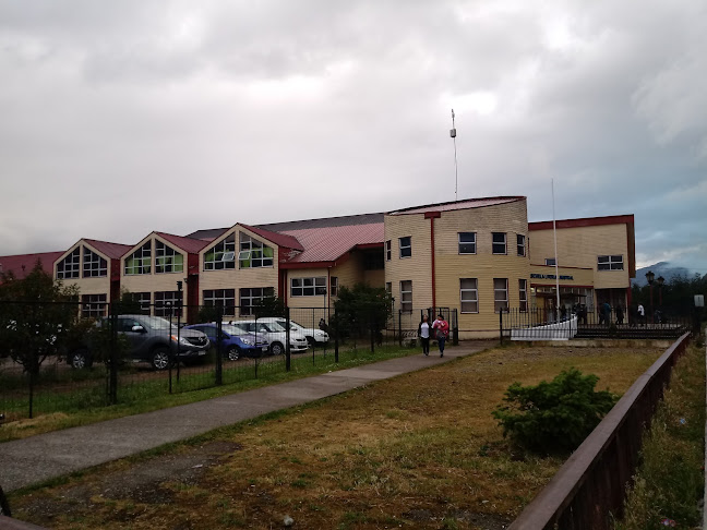 Escuela Básica Litoral Austral - Puerto Aysén