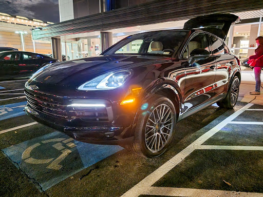 Porsche Dealer «Porsche of Tysons Corner», reviews and photos, 8601 Westwood Center Dr, Vienna, VA 22182, USA