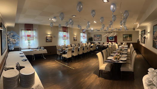 Dionysos - Restaurant im Rheinischen Hof Hauptstraße 36, 40789 Monheim am Rhein, Deutschland