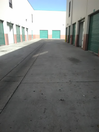 Storage Facility «Extra Space Storage», reviews and photos, 8540 Cedros Ave, Panorama City, CA 91402, USA