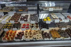 Chocolada Bakery & Cafe image