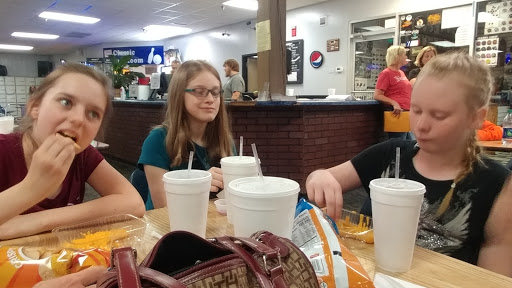 Bowling Alley «Classic Bowling Center», reviews and photos, 75 Huffaker Rd NW, Rome, GA 30165, USA