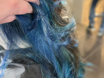 Kapper Beuningen | Haar verven | Color & Style
