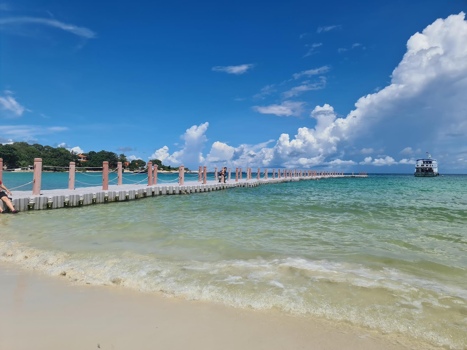 Foto van Wai Beach II met hoog niveau van netheid