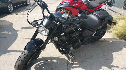 Motorcycle Dealer «KTM Los Angeles», reviews and photos, 426 N La Cienega Blvd, Los Angeles, CA 90048, USA