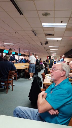 Bowling Alley «Eastbury Bowling Center», reviews and photos, 3000 Atlantic Blvd NE A, Canton, OH 44705, USA