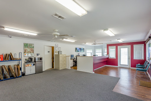 Self-Storage Facility «Right Move Storage», reviews and photos, 12310 Perry Rd, Houston, TX 77070, USA