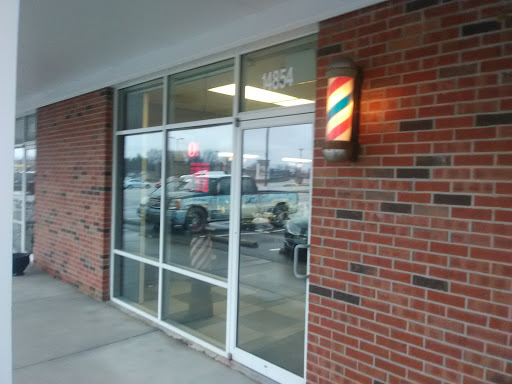 Barber Shop «Wildwood Barber Shop», reviews and photos, 14854 Clayton Rd, Chesterfield, MO 63017, USA