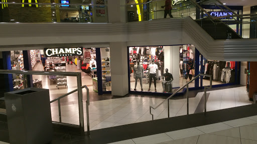 Shoe Store «Champs Sports», reviews and photos, 5 Woodfield Mall D-101, Schaumburg, IL 60173, USA