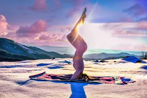 Yoga Universe image