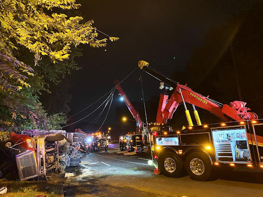 Auto Body Shop «Bergen Brookside Auto Body and Towing, Inc.», reviews and photos, 83 Zabriskie St, Hackensack, NJ 07601, USA