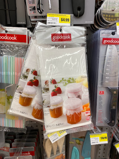 Supermarket «Jons Market / Smokin BBQ Meats», reviews and photos, 4848 W 190th St, Torrance, CA 90503, USA