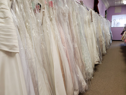 Dress Store «The Dress Shop», reviews and photos, 22 E Ferguson Ave, Wood River, IL 62095, USA