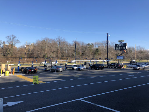 Sam's Car Wash en Temple Hills