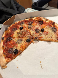 Plats et boissons du Pizzeria Maelle Pizzas à Oraison - n°1