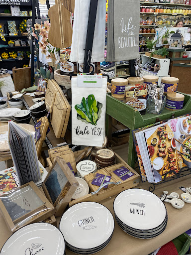 Craft Store «Ben Franklin Crafts and Frame Shop», reviews and photos, 19505 US-2, Monroe, WA 98272, USA