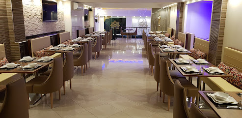 Arabesque Restaurant - 09 Bd Wahrani Boumediene, Oran, Algeria