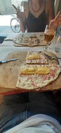 Tarte flambée du Restaurant de spécialités alsaciennes À La Tête De Lard à Strasbourg - n°14