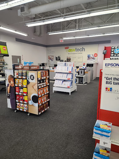 Office Supply Store «Staples», reviews and photos, 600 S St W, Raynham, MA 02767, USA