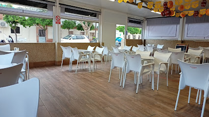 Bar Cafetería La Ermita - C. las Palomas, 2, 11406 Jerez de la Frontera, Cádiz, Spain