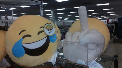 Department Store «Bealls», reviews and photos, 1663 W Henderson St, Cleburne, TX 76033, USA