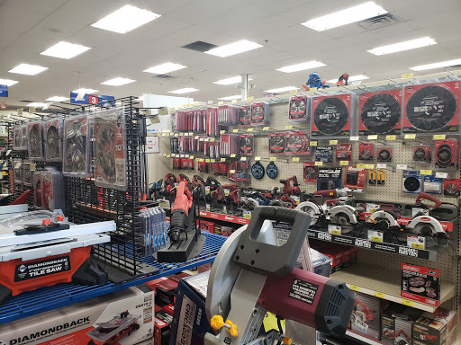 Hardware Store «Harbor Freight Tools», reviews and photos, 1850 Epps Bridge Pkwy STE 315, Athens, GA 30606, USA