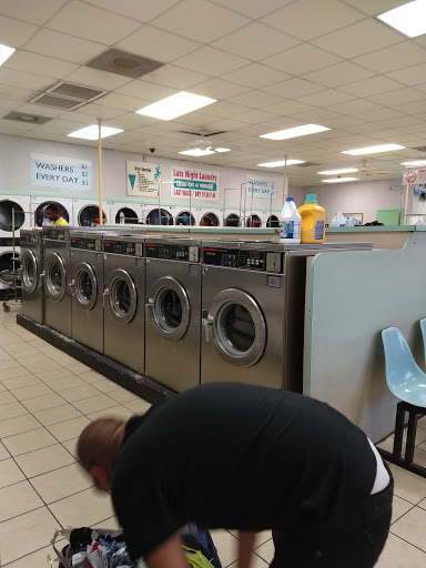 Laundromat «Laundry Express & Cleaner», reviews and photos, 5360 S John Young Pkwy, Orlando, FL 32839, USA