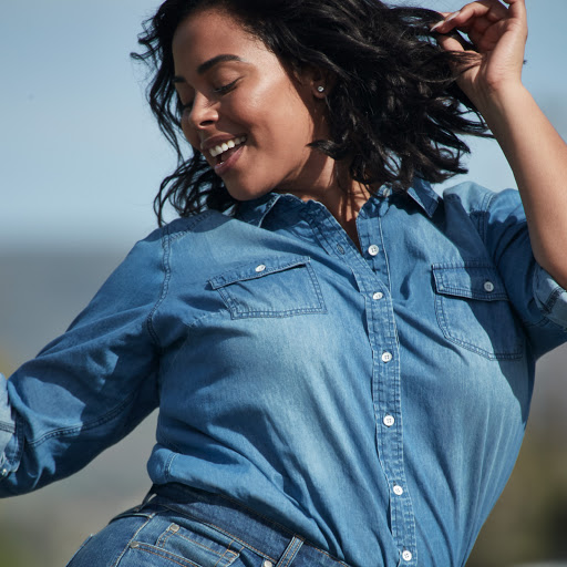 Clothing Store «Torrid», reviews and photos, 2270 E Williams Field Rd Suite # 684, Gilbert, AZ 85296, USA