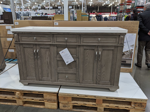 Warehouse store «Costco Wholesale», reviews and photos, 45460 Market St, Shelby Charter Township, MI 48315, USA