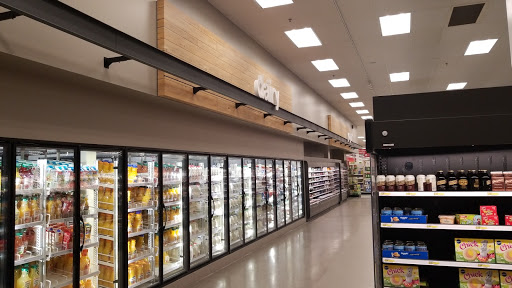 Department Store «Target», reviews and photos, 13301 Gateway Center Dr, Gainesville, VA 20155, USA