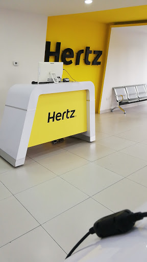 Hertz Fashion Drive