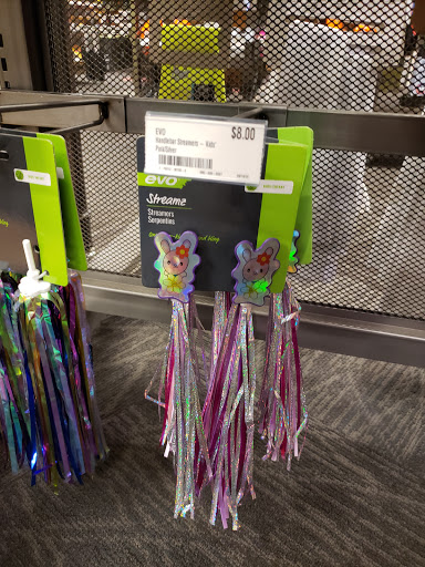 Camping Store «REI», reviews and photos, 1165 Perimeter Center W #200, Atlanta, GA 30338, USA