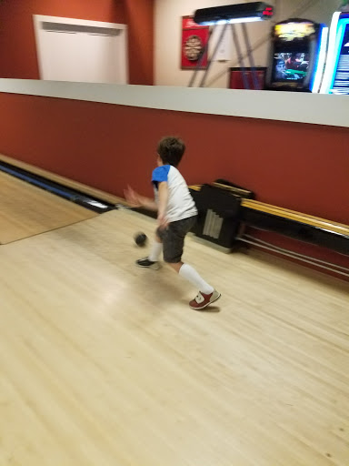 Club «Orleans Bowling Center Inc», reviews and photos, 191 MA-6A, Orleans, MA 02653, USA
